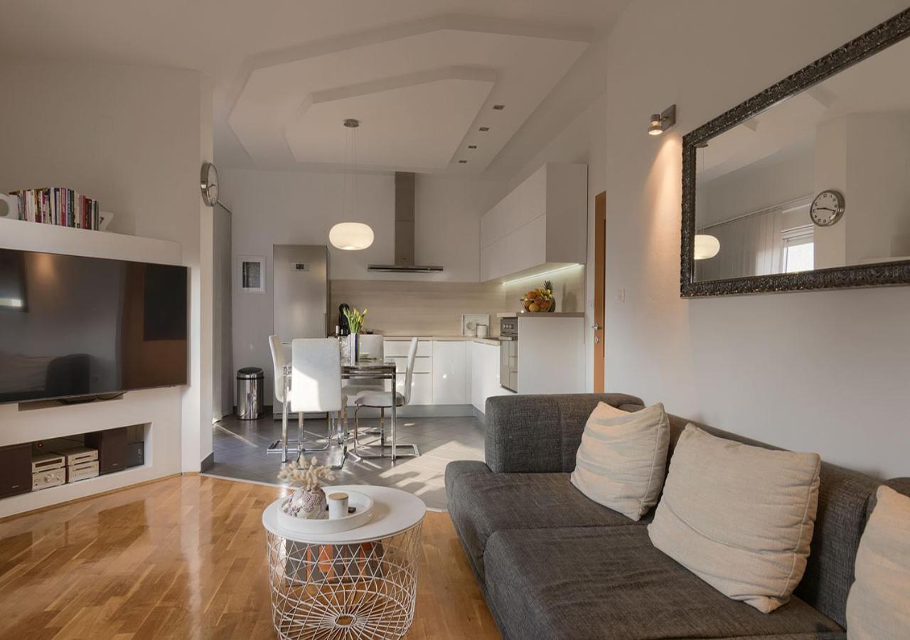 Apartment Leki - Newly Renovated, Modern City Spot PUY Exterior foto