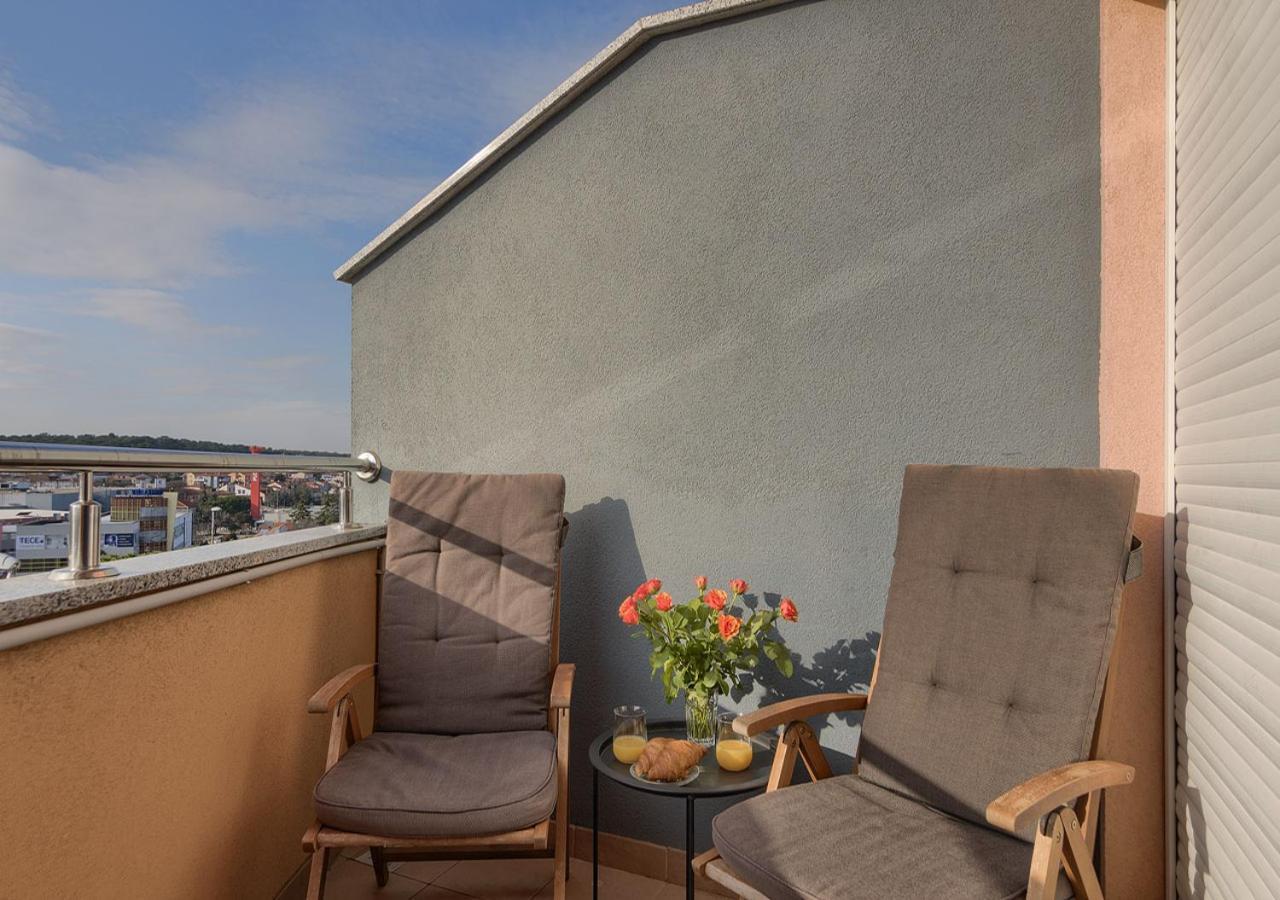 Apartment Leki - Newly Renovated, Modern City Spot PUY Exterior foto