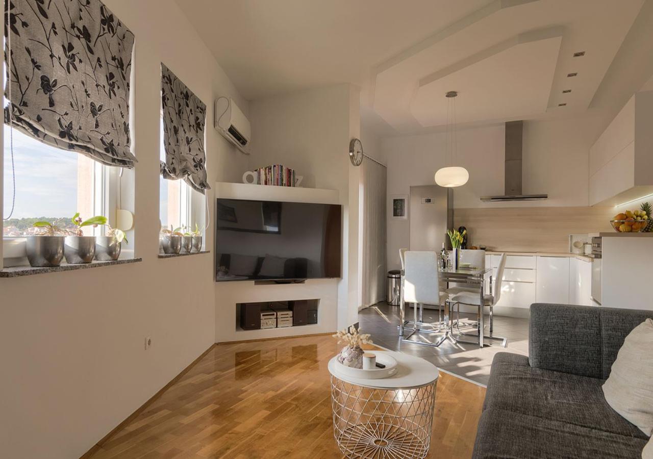 Apartment Leki - Newly Renovated, Modern City Spot PUY Exterior foto