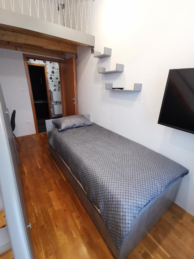 Apartment Leki - Newly Renovated, Modern City Spot PUY Exterior foto